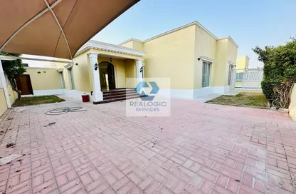 Villa - 3 Bedrooms - 3 Bathrooms for rent in Saar - Northern Governorate