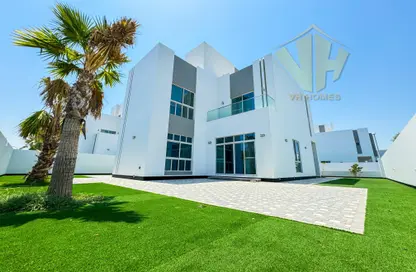 Villa - 4 Bedrooms - 5 Bathrooms for rent in Al Jasra - Northern Governorate