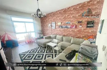 Apartment - 3 Bedrooms - 3 Bathrooms for sale in Seef - Capital Governorate