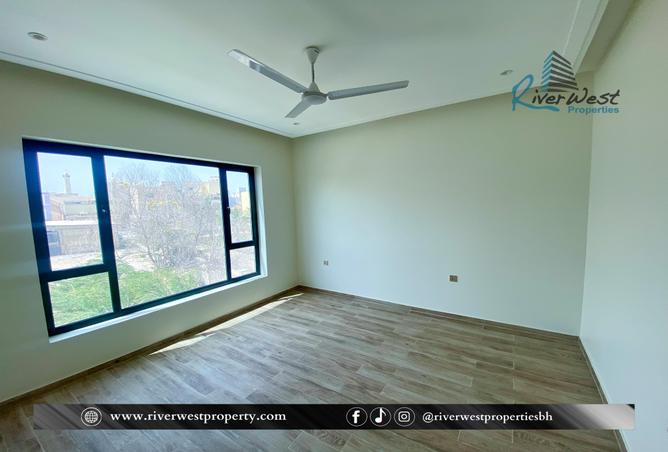 Apartment - 2 Bedrooms - 2 Bathrooms for rent in Adhari - Manama - Capital Governorate