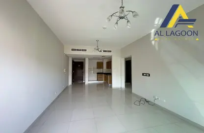 Apartment - 2 Bedrooms - 2 Bathrooms for rent in Zinj - Manama - Capital Governorate