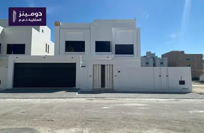 Villa - 4 Bedrooms - 6 Bathrooms for sale in Hidd - Muharraq Governorate