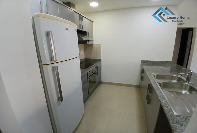 Apartment - 2 Bedrooms - 2 Bathrooms for rent in Amwaj Marina - Amwaj Islands - Muharraq Governorate