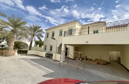 Villa - 4 Bedrooms - 4 Bathrooms for rent in Janabiya - Northern Governorate