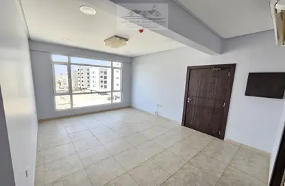 Apartment - 3 Bedrooms - 3 Bathrooms for rent in Janabiya - Northern Governorate