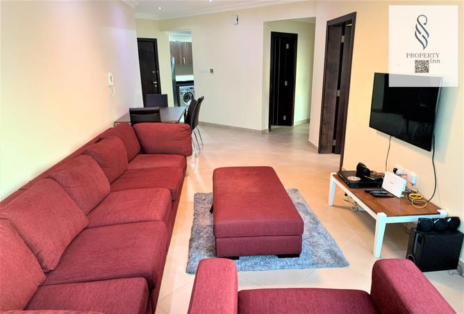 Apartment - 2 Bedrooms - 2 Bathrooms for rent in Al Juffair - Capital Governorate