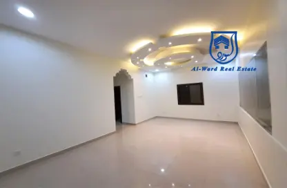 Apartment - 3 Bedrooms - 2 Bathrooms for rent in Busaiteen - Muharraq Governorate