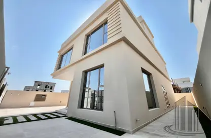 Villa - 4 Bedrooms - 6 Bathrooms for sale in Mozoon - Diyar Al Muharraq - Muharraq Governorate