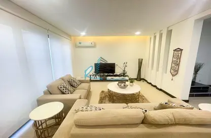 Townhouse - 3 Bedrooms - 4 Bathrooms for rent in Al Noor - Diyar Al Muharraq - Muharraq Governorate