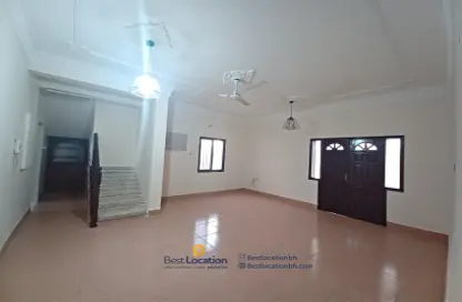 Villa - 3 Bedrooms - 2 Bathrooms for rent in Alhajiyat - Riffa - Southern Governorate