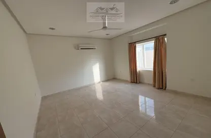 Apartment - 2 Bedrooms - 2 Bathrooms for rent in Janabiya - Northern Governorate