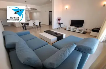 Apartment - 2 Bedrooms - 2 Bathrooms for rent in Amwaj Avenue - Amwaj Islands - Muharraq Governorate