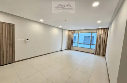 Apartment - 2 Bedrooms - 2 Bathrooms for rent in Hidd - Muharraq Governorate