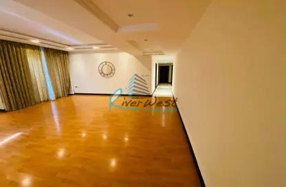 Apartment - 4 Bedrooms - 5 Bathrooms for sale in Abraj Al Lulu - Manama - Capital Governorate