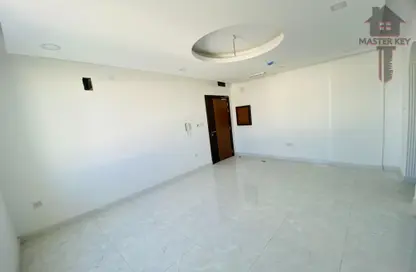 Office Space - Studio - 1 Bathroom for rent in Hidd - Muharraq Governorate