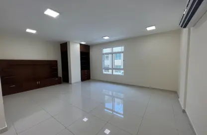 Office Space - Studio - 2 Bathrooms for rent in Diplomatic Area - Manama - Capital Governorate