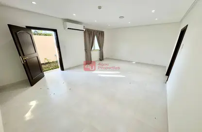 Villa - 3 Bedrooms - 4 Bathrooms for rent in Salmaniya - Manama - Capital Governorate