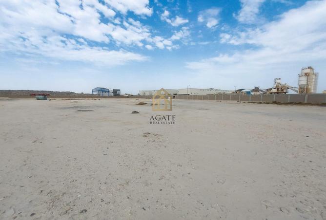 Land - Studio for rent in Askar - Southern Governorate