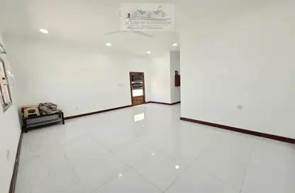 Apartment - 1 Bedroom - 1 Bathroom for rent in Busaiteen - Muharraq Governorate