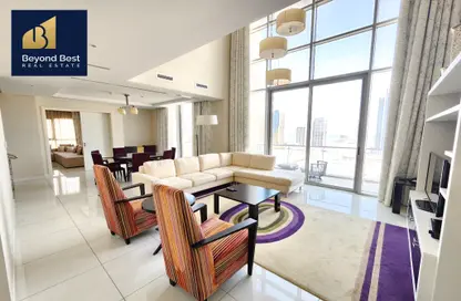 Duplex - 3 Bedrooms - 3 Bathrooms for rent in Seef - Capital Governorate