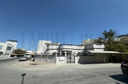 Villa - 5 Bedrooms - 5 Bathrooms for rent in Saraya 2 - Bu Quwah - Northern Governorate