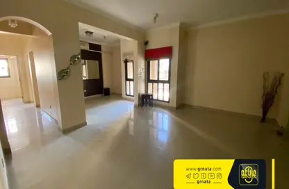 Apartment - 4 Bedrooms - 3 Bathrooms for sale in Isa Town - Central Governorate