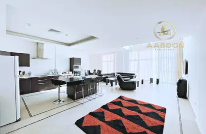 Duplex - 3 Bedrooms - 3 Bathrooms for rent in Al Juffair - Capital Governorate