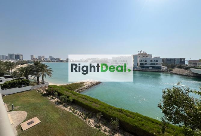 Apartment - 2 Bedrooms - 2 Bathrooms for rent in Tala Island - Amwaj Islands - Muharraq Governorate