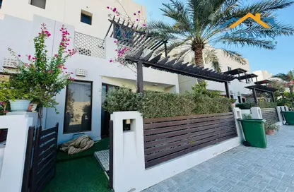 Villa - 3 Bedrooms - 4 Bathrooms for rent in Al Marsa Floating City - Amwaj Islands - Muharraq Governorate