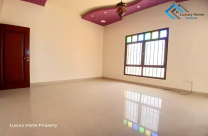 Apartment - 3 Bedrooms - 2 Bathrooms for rent in Busaiteen - Muharraq Governorate