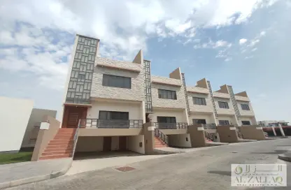 Villa - 3 Bedrooms - 6 Bathrooms for rent in Al Areen Development - Zallaq - Southern Governorate