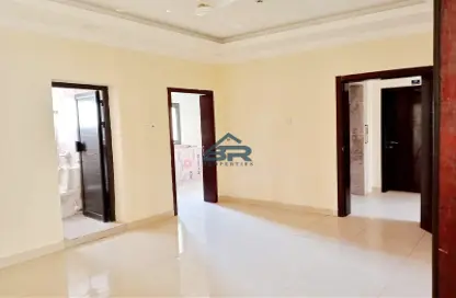 Apartment - 3 Bedrooms - 3 Bathrooms for rent in Tubli - Central Governorate