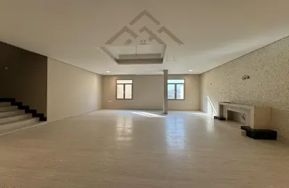 Apartment - 3 Bedrooms - 3 Bathrooms for sale in Sanad - Central Governorate