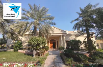 Villa - 4 Bedrooms - 5 Bathrooms for rent in Janabiya - Northern Governorate