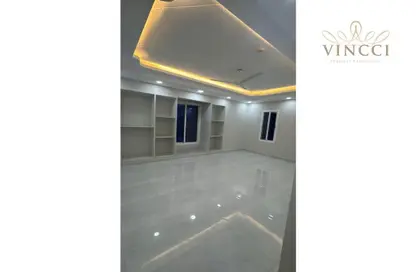 Apartment - 4 Bedrooms - 4 Bathrooms for sale in Alhajiyat - Riffa - Southern Governorate