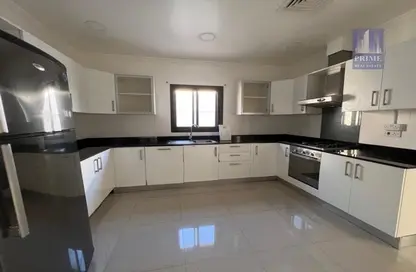 Villa - 3 Bedrooms - 3 Bathrooms for rent in Janabiya - Northern Governorate