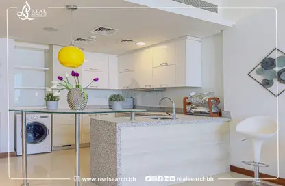 Apartment - 1 Bedroom - 2 Bathrooms for sale in The Treasure - Dilmunia Island - Muharraq Governorate