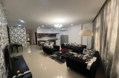 Apartment - 2 Bedrooms - 2 Bathrooms for rent in Al Juffair - Capital Governorate