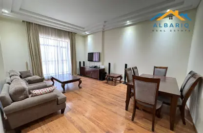 Apartment - 2 Bedrooms - 3 Bathrooms for rent in Um Al Hasam - Manama - Capital Governorate