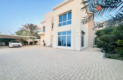 Villa - 5 Bedrooms - 7 Bathrooms for sale in Tala Island - Amwaj Islands - Muharraq Governorate