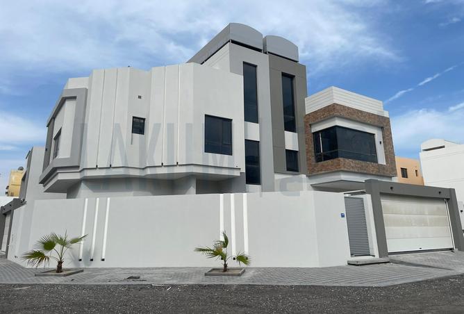 Villa - 3 Bedrooms - 4 Bathrooms for sale in Bani Jamra - Northern Governorate