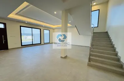 Villa - Studio - 3 Bathrooms for rent in Salmaniya - Manama - Capital Governorate