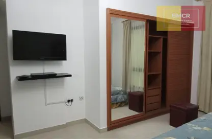 Apartment - 2 Bedrooms - 2 Bathrooms for sale in Al Juffair - Capital Governorate