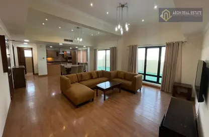 Penthouse - 2 Bedrooms - 2 Bathrooms for rent in Zinj - Manama - Capital Governorate