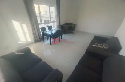 Apartment - 2 Bedrooms - 2 Bathrooms for rent in Salmaniya - Manama - Capital Governorate