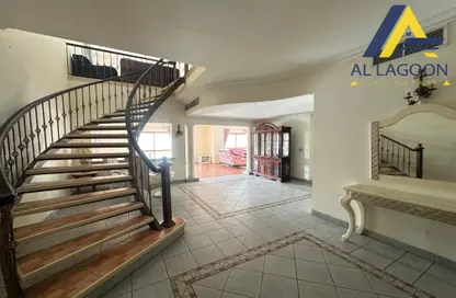 Duplex - 4 Bedrooms - 4 Bathrooms for rent in Exhibition Road - Hoora - Capital Governorate