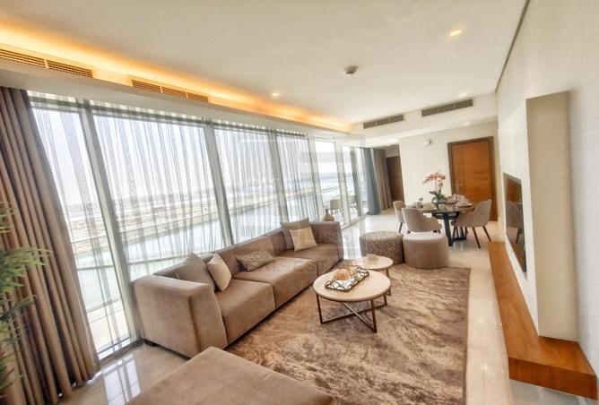 Apartment - 2 Bedrooms - 3 Bathrooms for rent in Canal View - Dilmunia Island - Muharraq Governorate