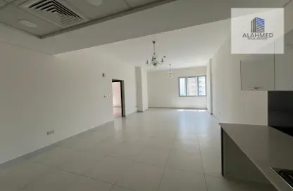 Apartment - 2 Bedrooms - 2 Bathrooms for rent in Hidd - Muharraq Governorate