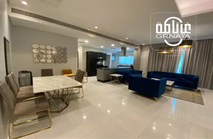 Apartment - 2 Bedrooms - 4 Bathrooms for rent in Hidd - Muharraq Governorate