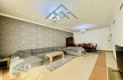 Apartment - 3 Bedrooms - 3 Bathrooms for rent in Al Juffair - Capital Governorate